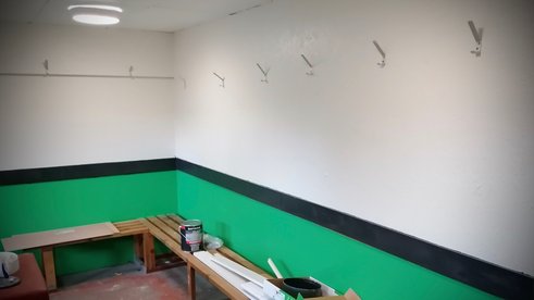 Alan Hawkins Freshens Up The Away Dressing Room