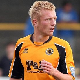 Burrow extends United loan period