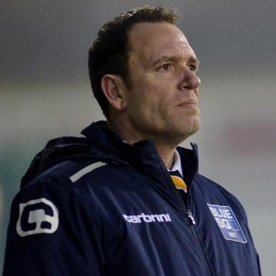 Greene releases six United players