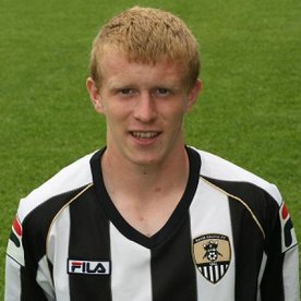 Dixon set to become loan Pilgrim