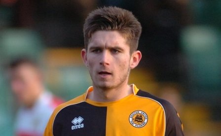 Agnew seals United return