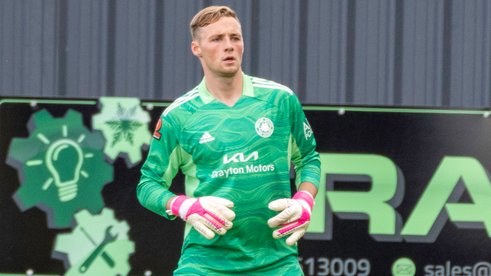 Sykes-Kenworthy added to United squad