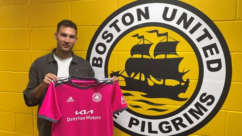 United add experienced Atkinson