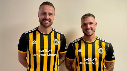 United launch new home shirt